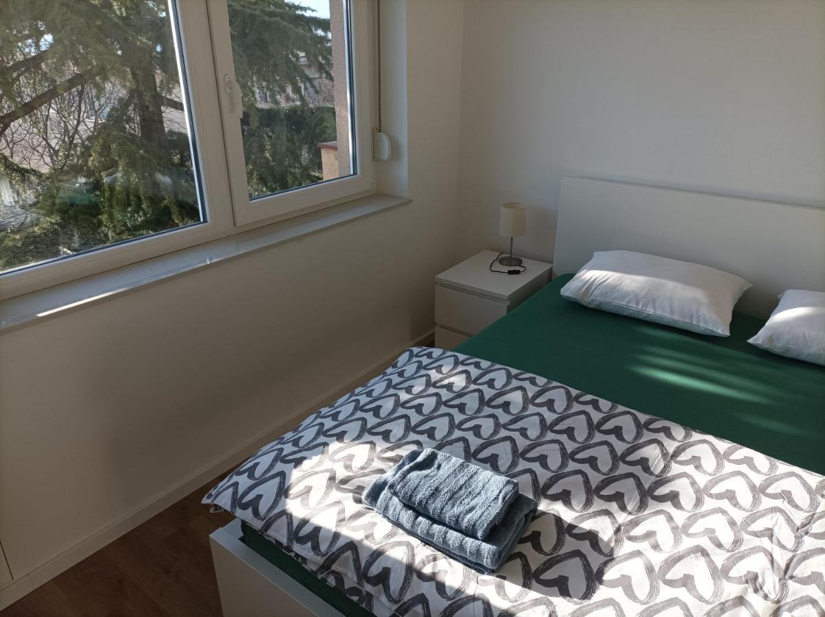 Apartman Pecine 里耶卡 外观 照片