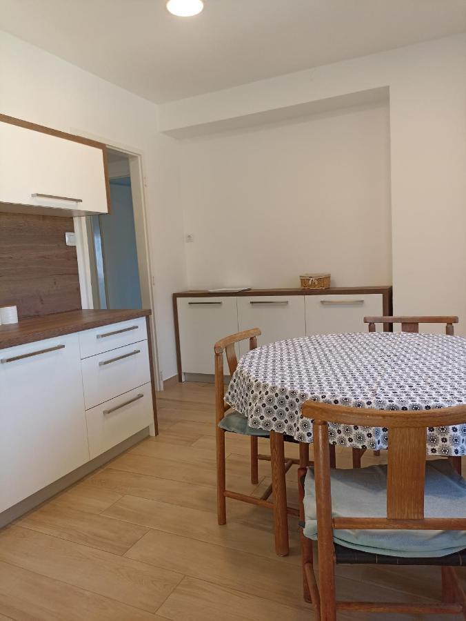 Apartman Pecine 里耶卡 外观 照片