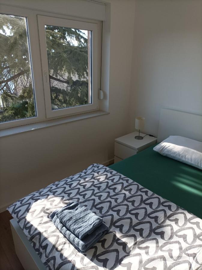 Apartman Pecine 里耶卡 外观 照片
